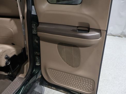 Used 1999 Ford F350 Lariat image 19