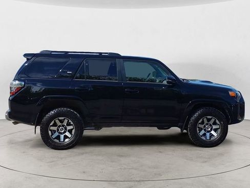 Used 2023 Toyota 4Runner TRD Off-Road Premium w/ Moonroof Package AWD/4WD image 6
