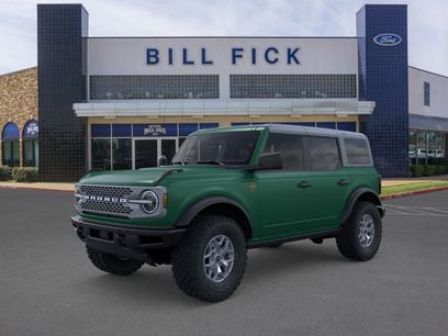 New 2025 Ford Bronco Badlands w/ Matte Film Protection Package