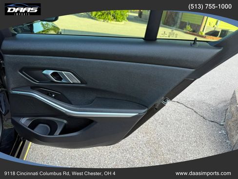 Used 2020 BMW 330i xDrive Sedan AWD/4WD image 32