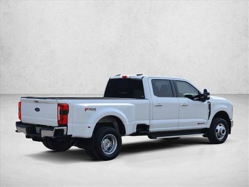 Used 2023 Ford F350 Lariat w/ Tow Technology Package AWD/4WD image 5