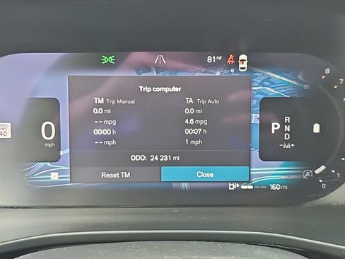 Used 2023 Volvo XC40 B5 Plus w/ Driver Assist Package AWD/4WD image 18