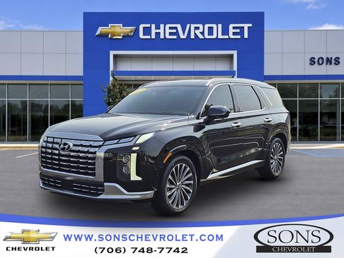 Used 2023 Hyundai Palisade Calligraphy w/ Cargo Package AWD/4WD image 1