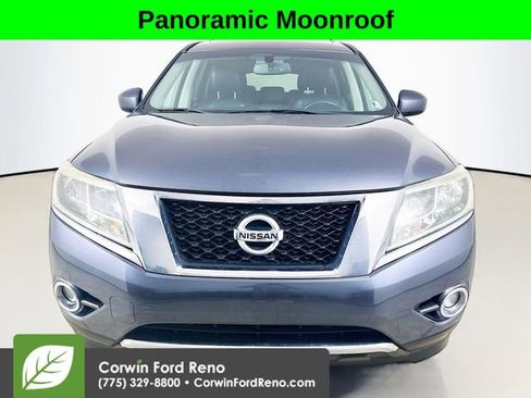 Used 2014 Nissan Pathfinder SL w/ SL Premium Package image 2