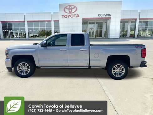 Used 2018 Chevrolet Silverado 1500 LT w/ All Star Edition AWD/4WD image 2