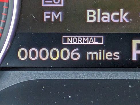 New 2025 Mitsubishi Outlander SE image 31