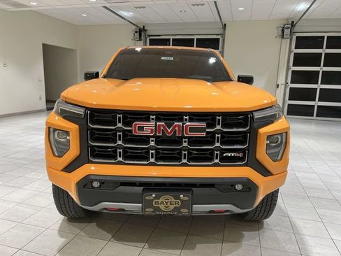 Used 2026 GMC Canyon AT4 w/ AT4 Premium Package AWD/4WD image 8