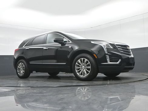 Used 2018 Cadillac XT5 Luxury image 56