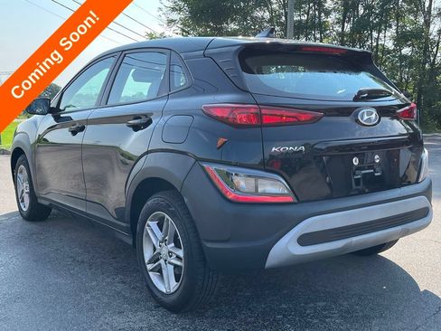 Used 2023 Hyundai Kona SE w/ Cargo Package FWD image 7