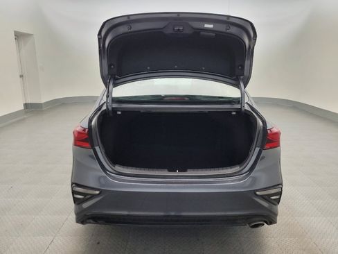 Used 2021 Kia Forte LXS FWD image 29