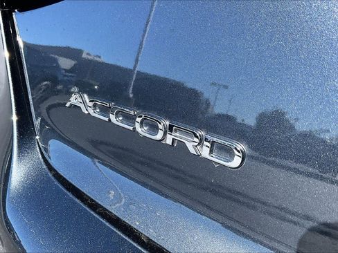 Used 2025 Honda Accord LX image 9