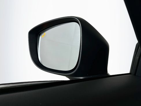 Used 2025 MAZDA CX-5 AWD 2.5 S w/ Preferred Package image 16