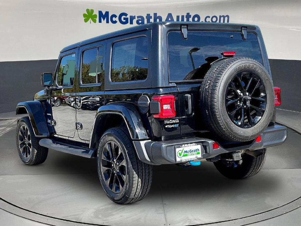 Used 2023 Jeep Wrangler Unlimited Sahara AWD/4WD image 5
