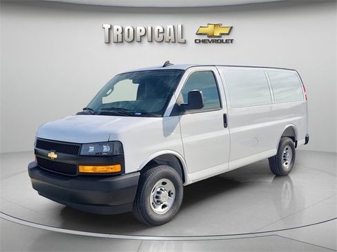 New 2025 Chevrolet Express 2500 w/ Driver Convenience Package image 5