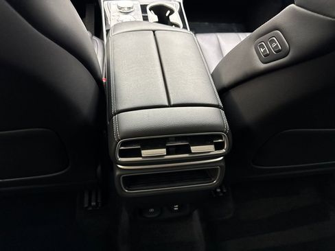 Used 2025 Genesis GV80 2.5T Standard AWD/4WD image 72