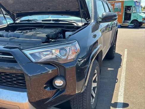 Used 2024 Toyota 4Runner TRD Off-Road Premium w/ Off Road Premium Plus Package AWD/4WD image 5