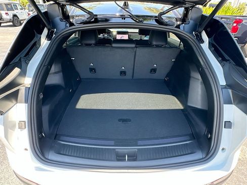 New 2025 Jeep Wagoneer S Limited image 30