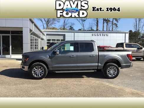 New 2026 Ford F150 XLT w/ Equipment Group 302A MID AWD/4WD image 4