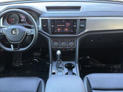 Used 2019 Volkswagen Atlas SE image 37
