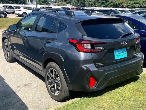 Used 2025 Subaru Crosstrek 2.5i Premium AWD/4WD image 6