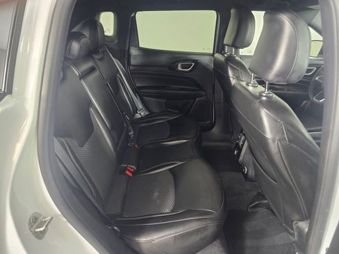 Used 2023 Jeep Compass Altitude image 39