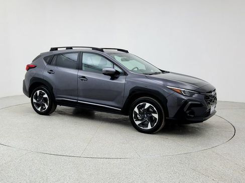 Used 2024 Subaru Crosstrek 2.5i Limited w/ Crosstrek Mirror Package image 3