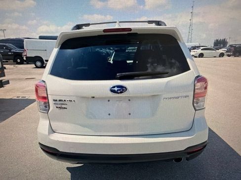 Used 2018 Subaru Forester 2.5i Limited AWD/4WD image 3