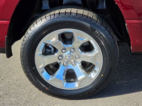 Used 2022 RAM 1500 Big Horn AWD/4WD image 12