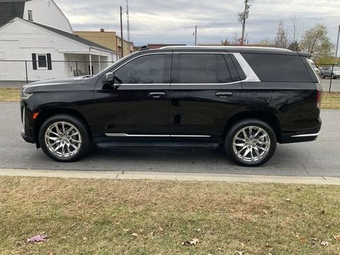 Used 2022 Cadillac Escalade Luxury image 6