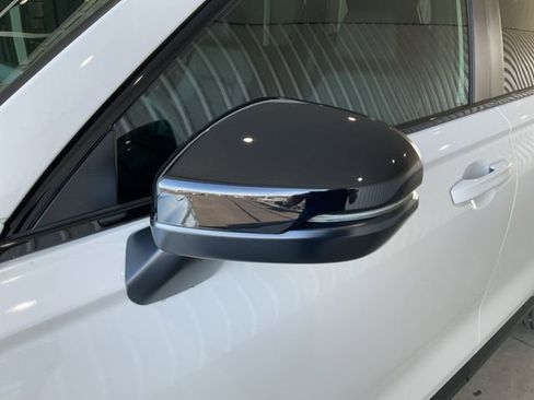 Used 2026 Honda CR-V Sport Touring image 4