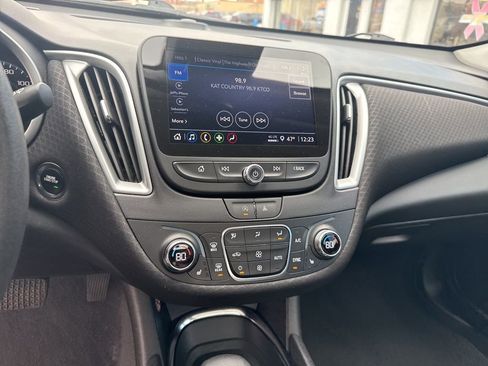 Certified 2024 Chevrolet Malibu LT image 19