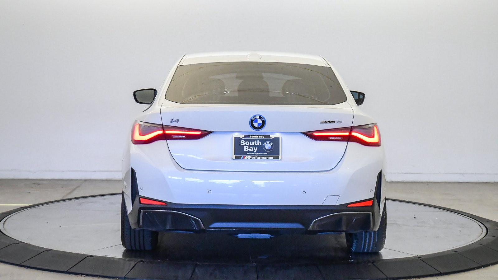Certified 2024 BMW i4 eDrive35 w/ Convenience Package RWD image 3