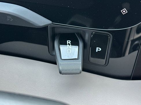 New 2025 Porsche Taycan image 22