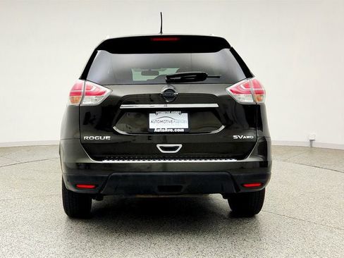 Used 2016 Nissan Rogue SV AWD/4WD image 6