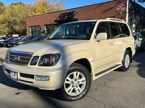 Used 2005 Lexus LX 470 4WD image 40