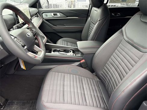 New 2026 Ford Explorer ST-Line w/ ST-Line Street Pack image 24