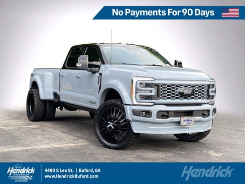 Used 2025 Ford F450 Platinum w/ FX4 Off-Road Package AWD/4WD image 1