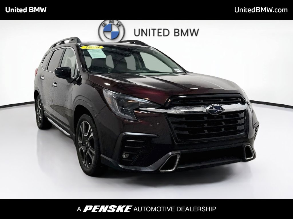 Used 2024 Subaru Ascent Touring AWD/4WD image 3