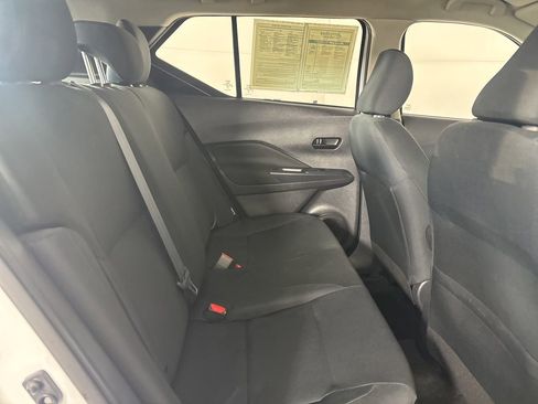 Used 2023 Nissan Kicks S image 24