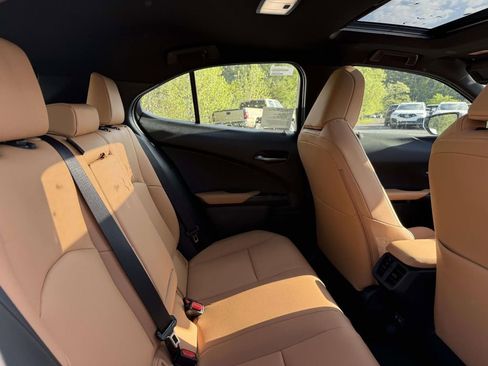 Used 2026 Lexus UX 300h AWD w/ Accessory Package (Z1) image 16