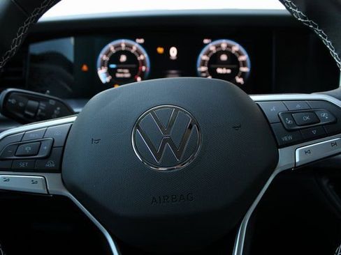 New 2025 Volkswagen Tiguan S image 14