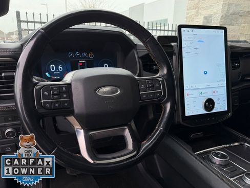 Used 2022 Ford Expedition Platinum image 13