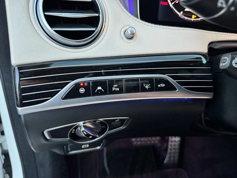 Used 2018 Mercedes-Benz S 63 AMG S 4MATIC Sedan image 46