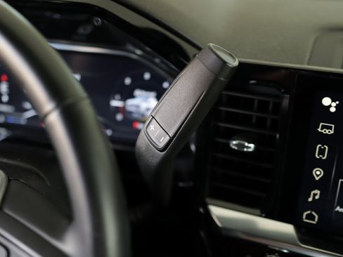 Used 2023 GMC Sierra 1500 Elevation image 19