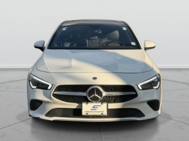 Used 2023 Mercedes-Benz CLA 250 4MATIC image 2