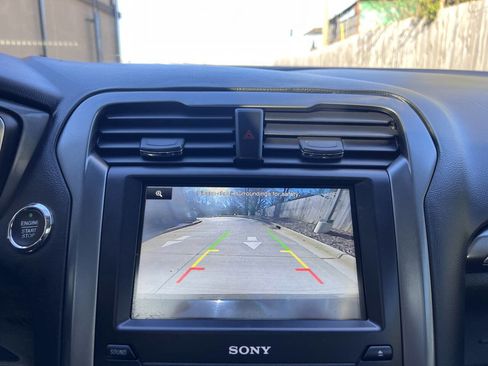 Used 2016 Ford Fusion Energi Titanium w/ Driver Assist Package image 20