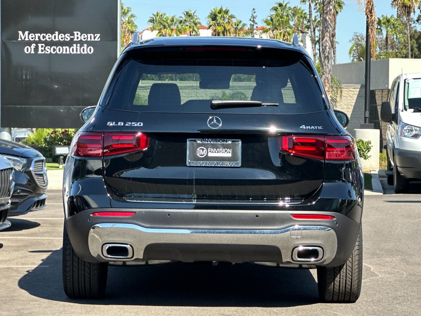 Certified 2026 Mercedes-Benz GLB 250 4MATIC image 4