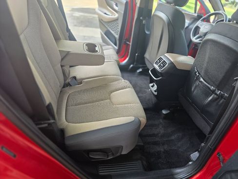 Used 2020 Hyundai Santa Fe SEL FWD image 30