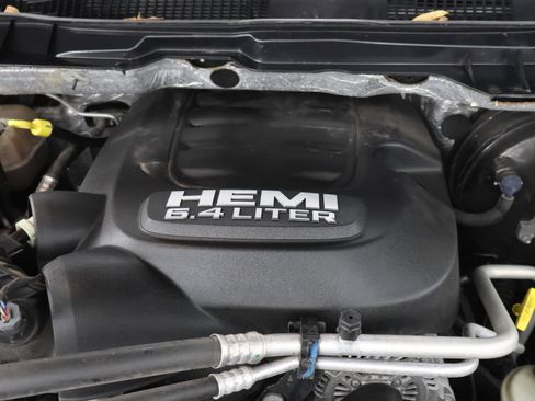 Used 2015 RAM 2500 Power Wagon Laramie AWD/4WD image 21