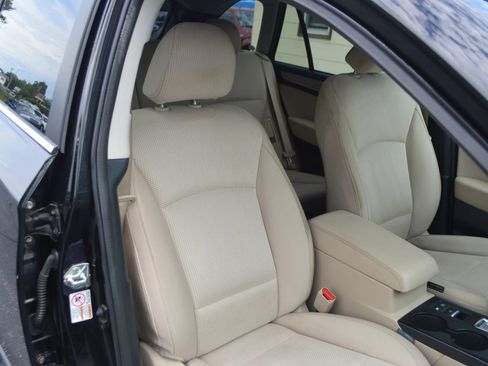 Used 2015 Subaru Outback 2.5i Premium AWD/4WD image 21
